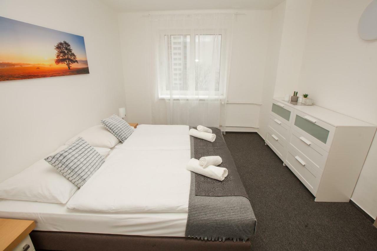 براتسيلافا Hotel Blue Apartment المظهر الخارجي الصورة