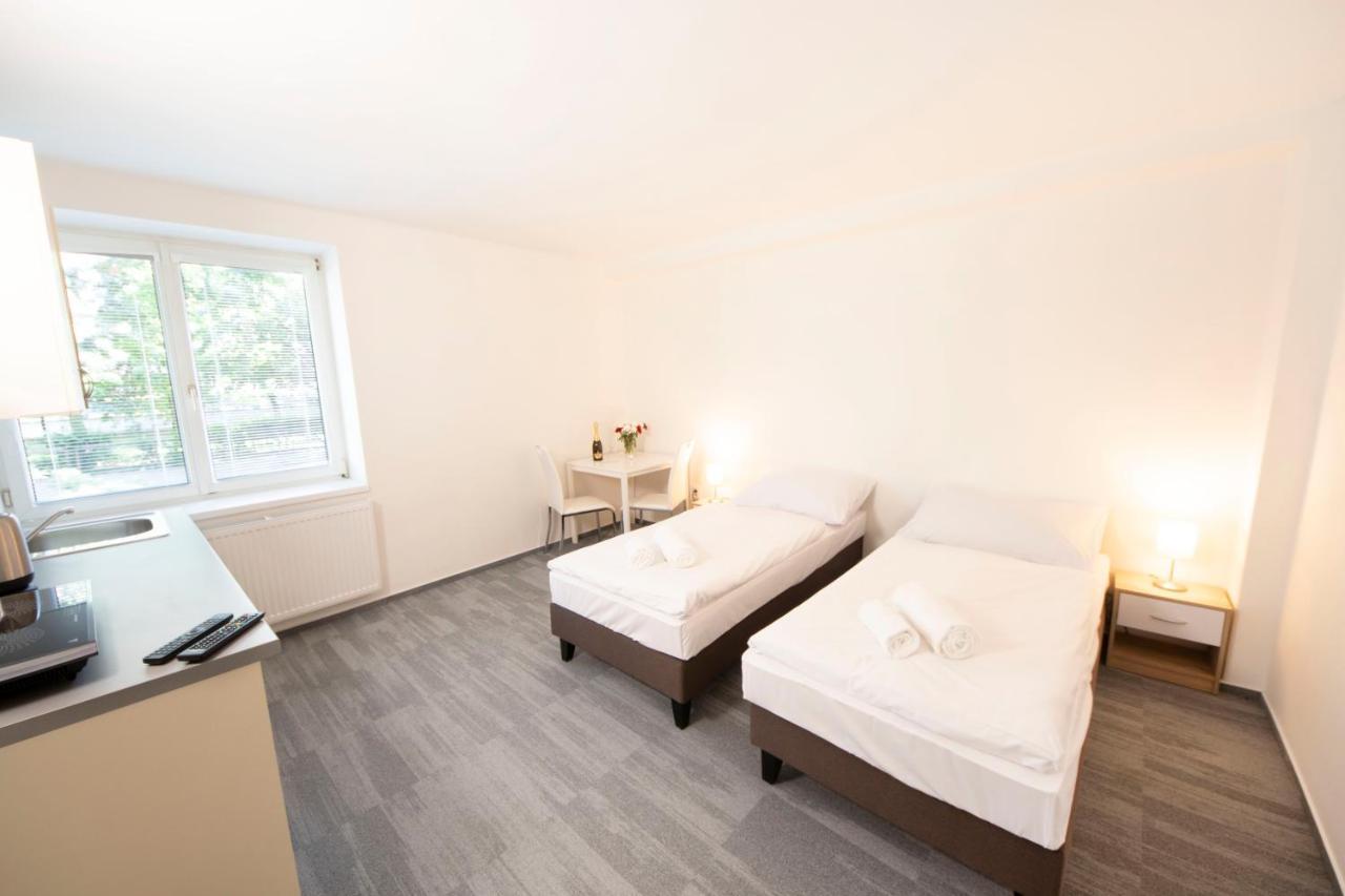 براتسيلافا Hotel Blue Apartment المظهر الخارجي الصورة