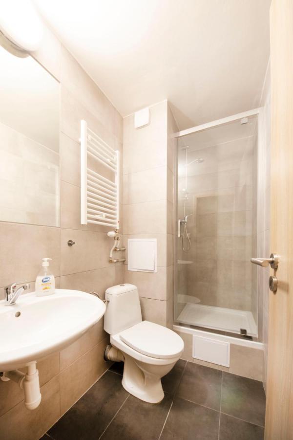 براتسيلافا Hotel Blue Apartment المظهر الخارجي الصورة
